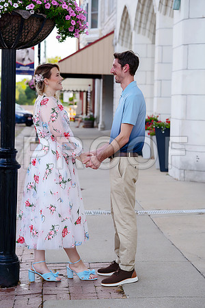 Kansas City Engagement Photography | Timeless & Authentic Outdoor Sessions