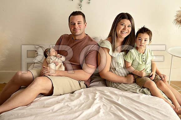 KC Newborn Photographer | Studio Lifestyle Newborn Photography