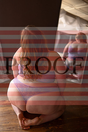 Kansas City Plus Size Boudoir Photography | Empowering Curve-Positive Portraits