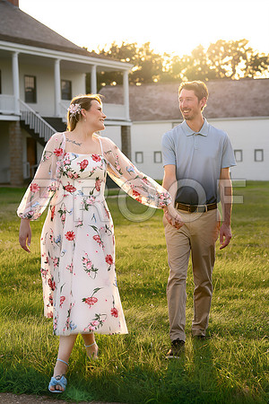 Kansas City Engagement Photography | Timeless & Authentic Outdoor Sessions