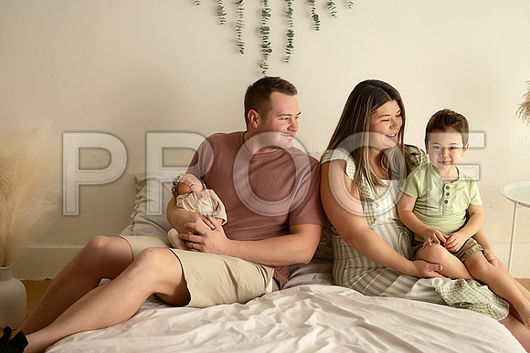 KC Newborn Photographer | Studio Lifestyle Newborn Photography