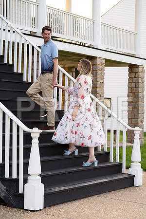 Kansas City Engagement Photography | Timeless & Authentic Outdoor Sessions