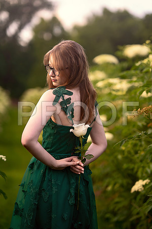 Kansas City Senior Photographer | Studio & Outdoor Sessions