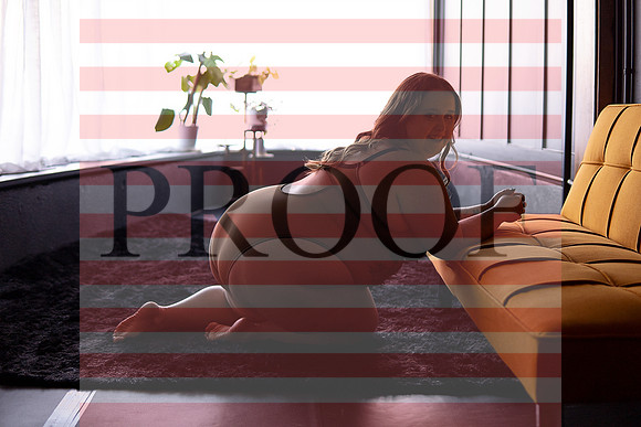 Kansas City Plus Size Boudoir Photography | Empowering Curve-Positive Portraits